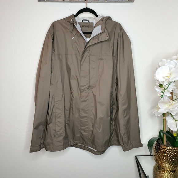L.L. Bean Other - LL Bean Trail Model Rain Jacket Full Zip Trail